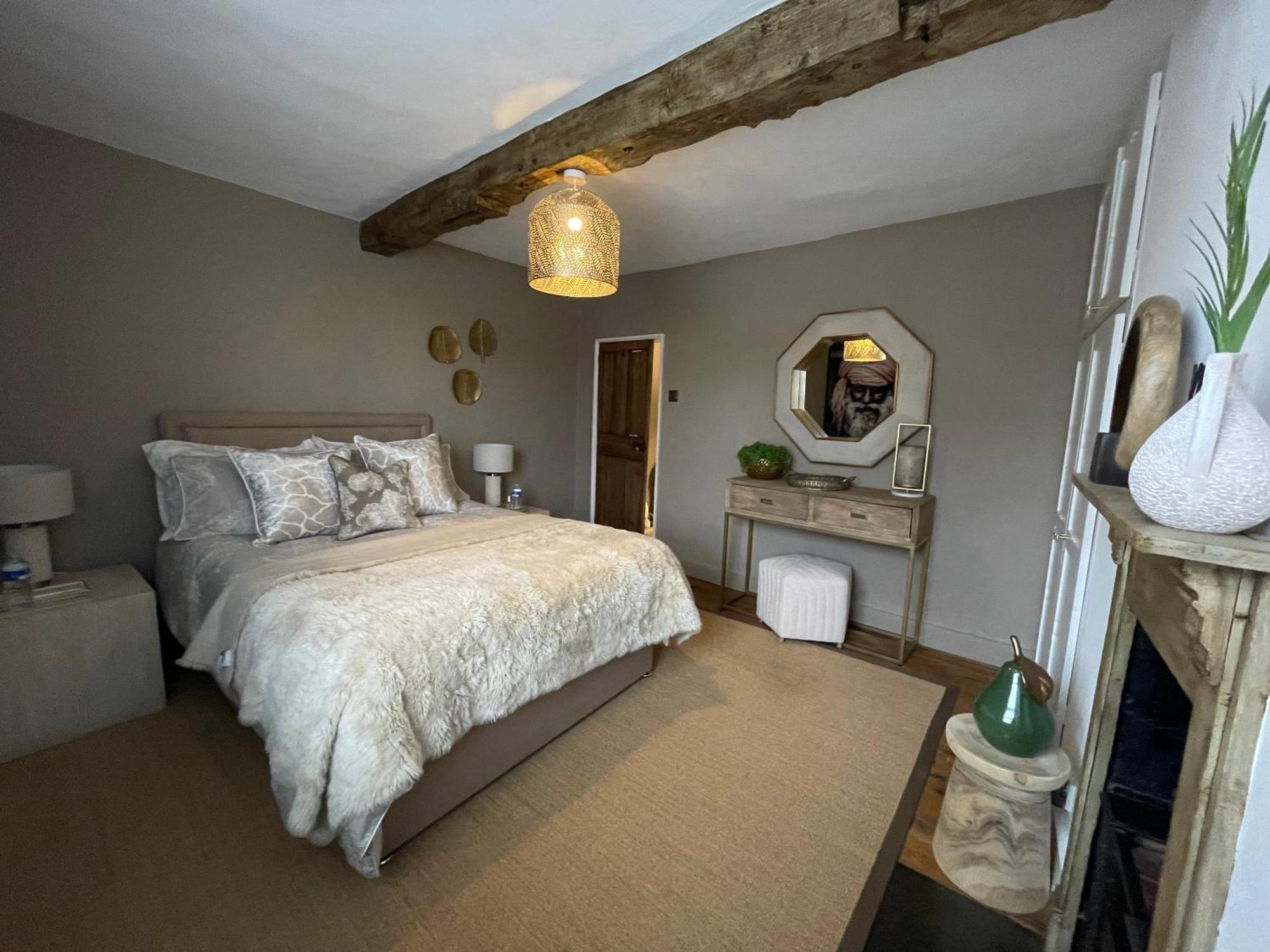 Entire Georgian Luxury Home - 3 Storey- High St Henley-In-Arden -Two Bedrooms-Sleeps 4 Kültér fotó